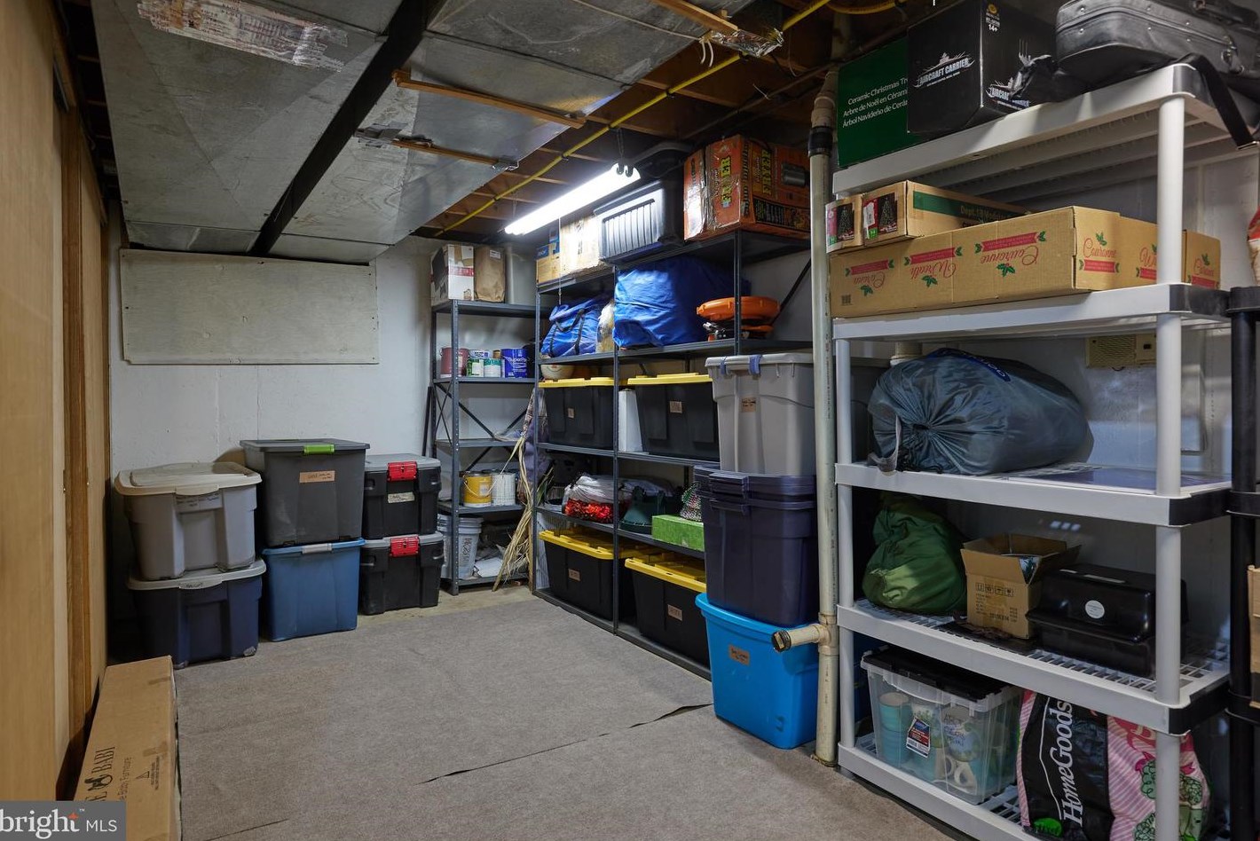 12705 Deep Spring Dr, Rockville MD  20854-2355 exterior