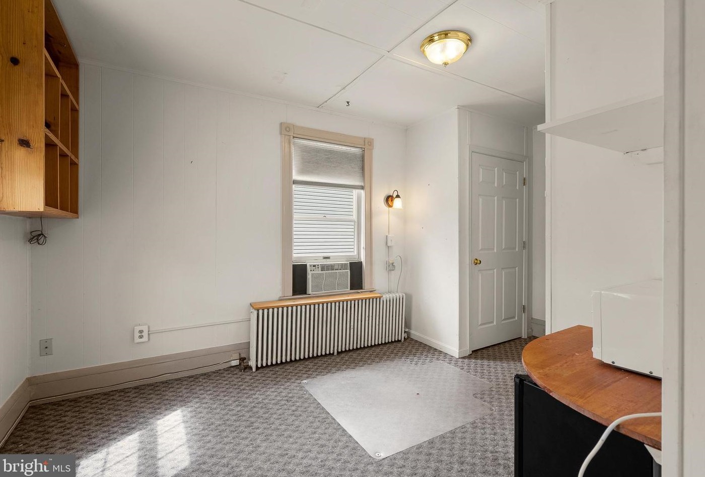 418 Diamond Ave, Gaithersburg MD 20877-2108 exterior