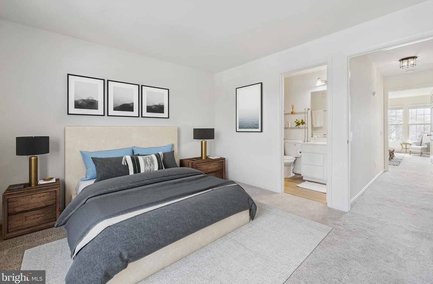 216 Fallsgrove Blvd, Rockville MD 20850-4711 exterior