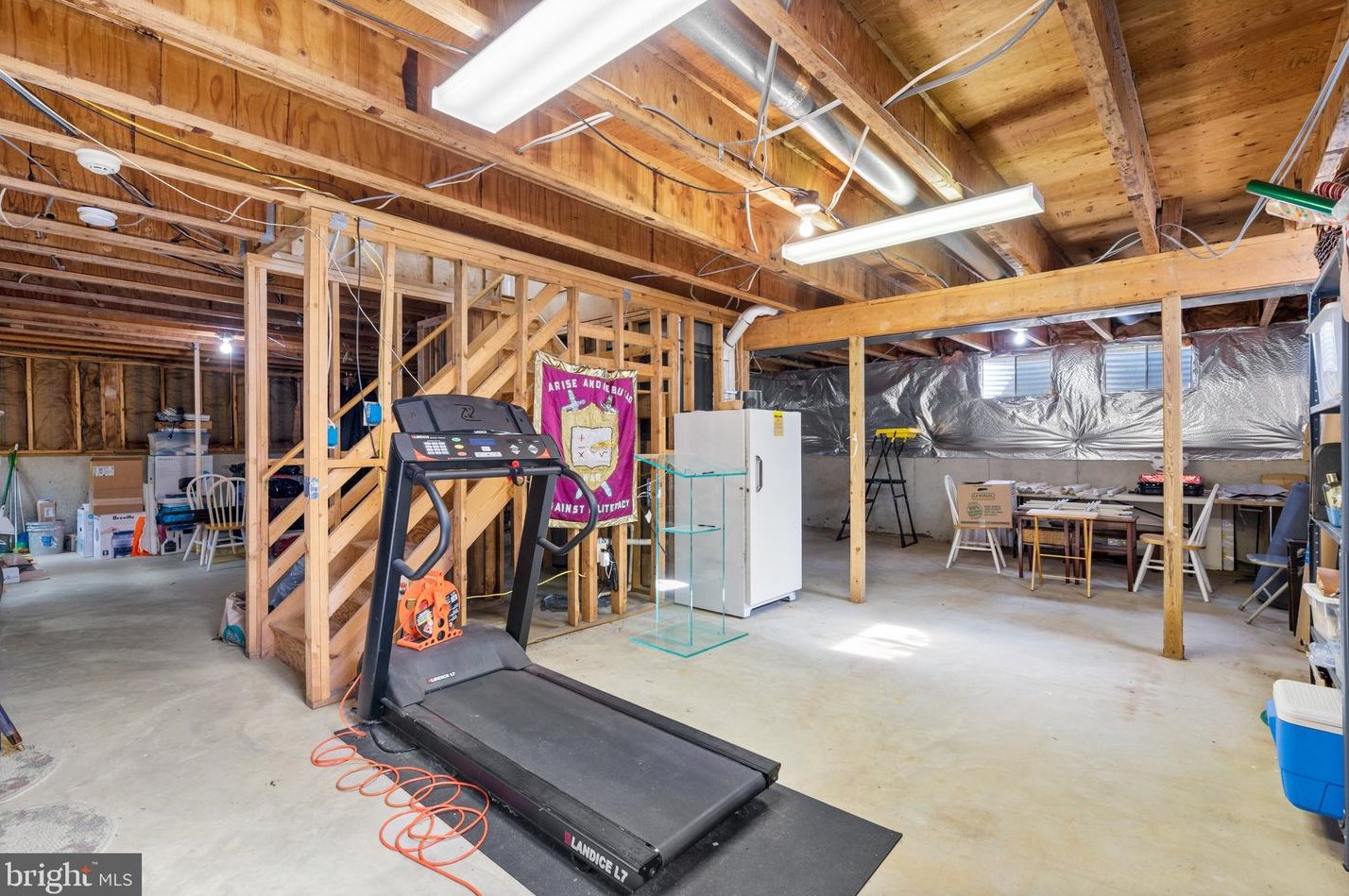 605 Pebble Bch Dr, Silver Spring MD 20904-3574 exterior