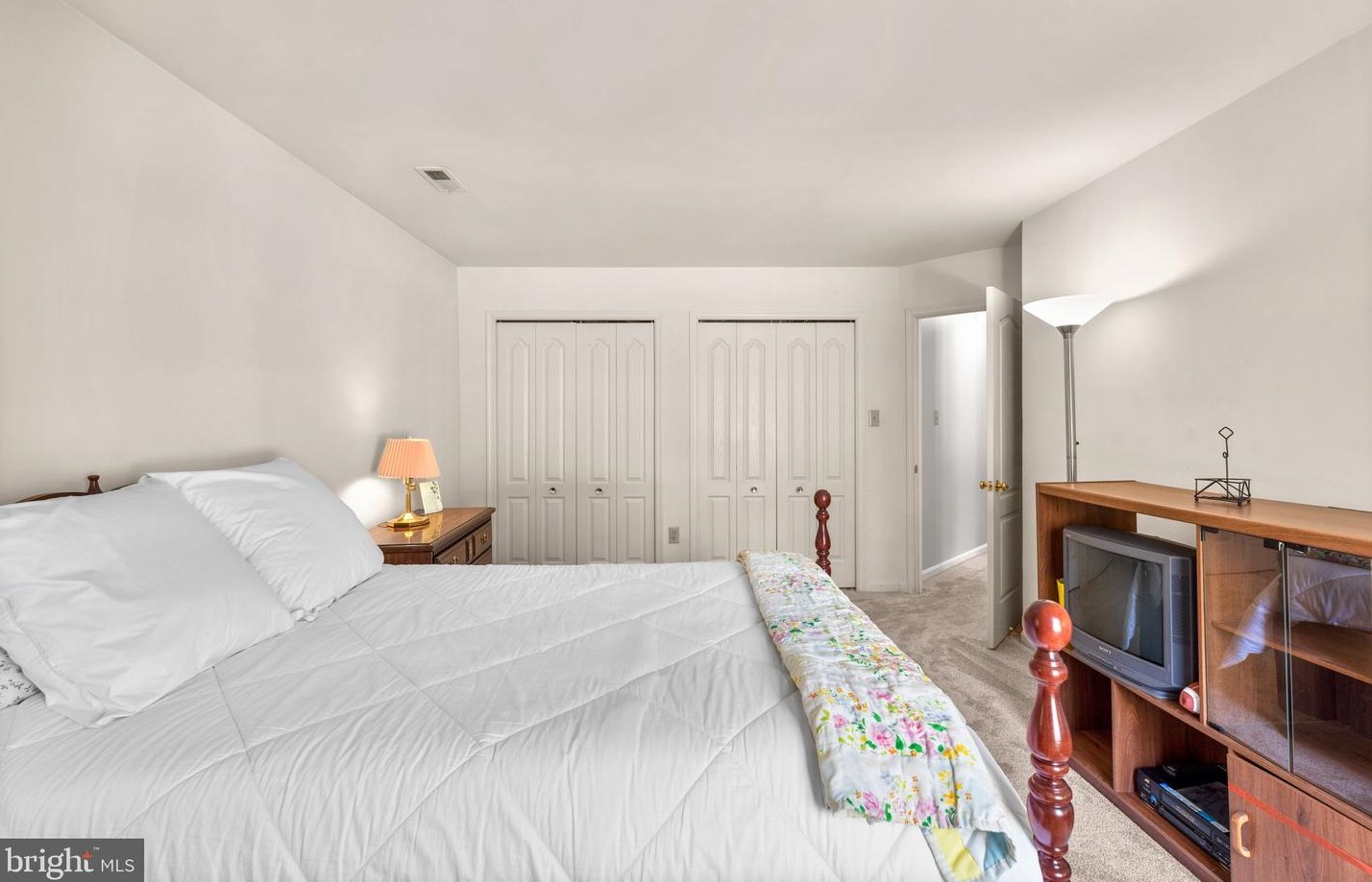 605 Pebble Bch Dr, Silver Spring MD 20904-3574 exterior