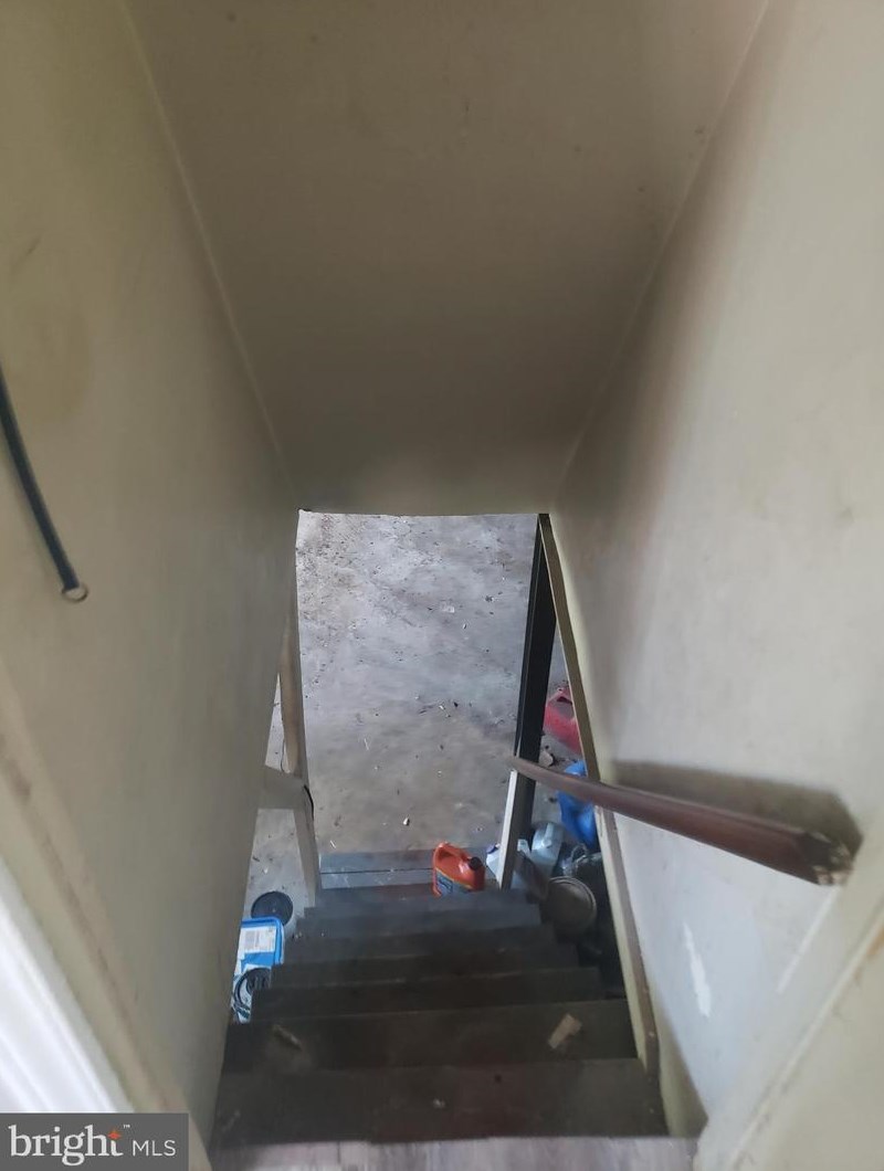 6604 Gude Ave, Silver Spring MD 20912-4827 exterior