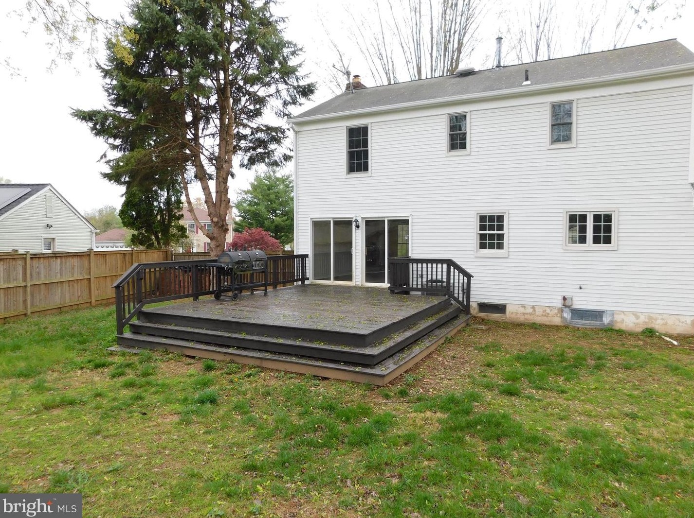 916 Pointer Ridge Dr, Gaithersburg MD  20878-1133 exterior