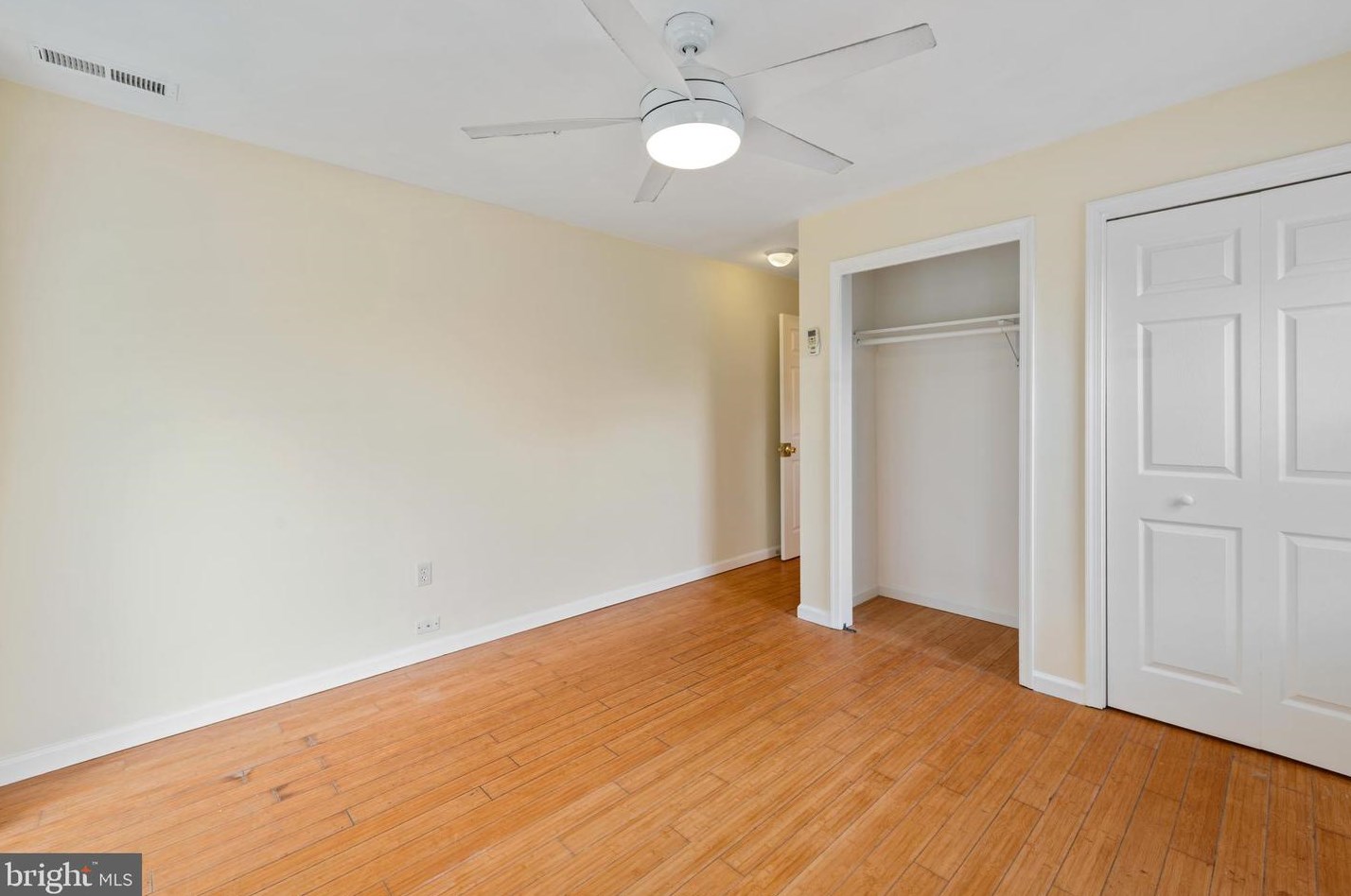 12200 Valleywood Dr, Silver Spring MD  20902-2147 exterior