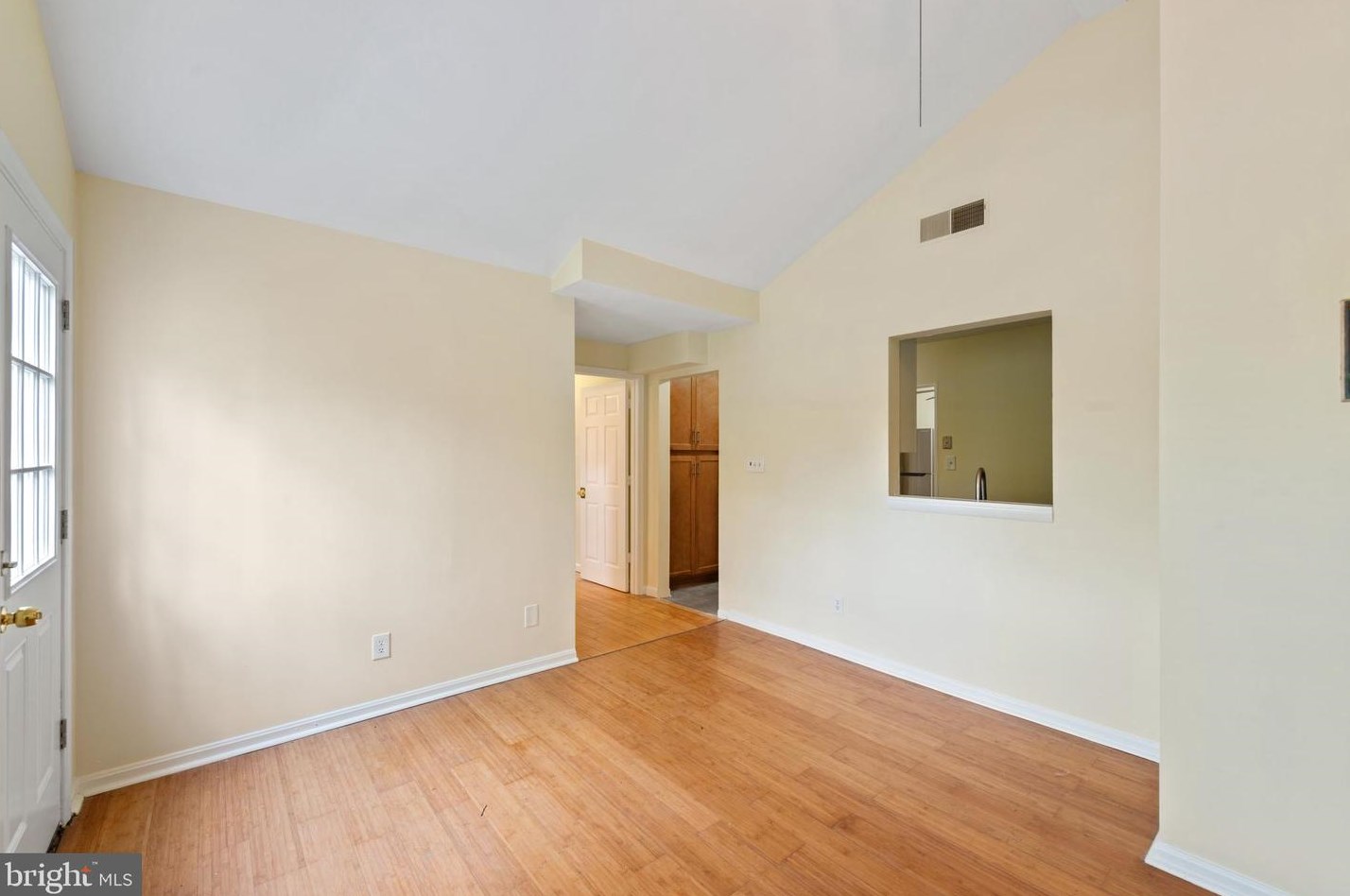 12200 Valleywood Dr, Silver Spring MD  20902-2147 exterior