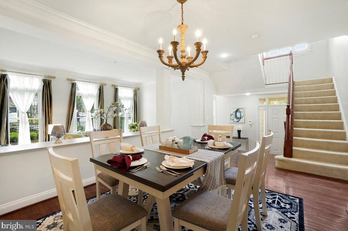 602 Grand Champion Dr, Rockville MD 20850-5970 exterior