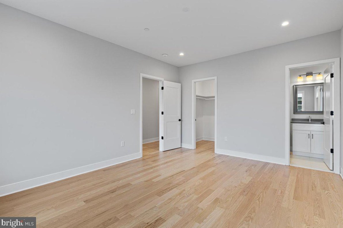 10008 Fleming Ave, Bethesda MD  20814-2118 exterior