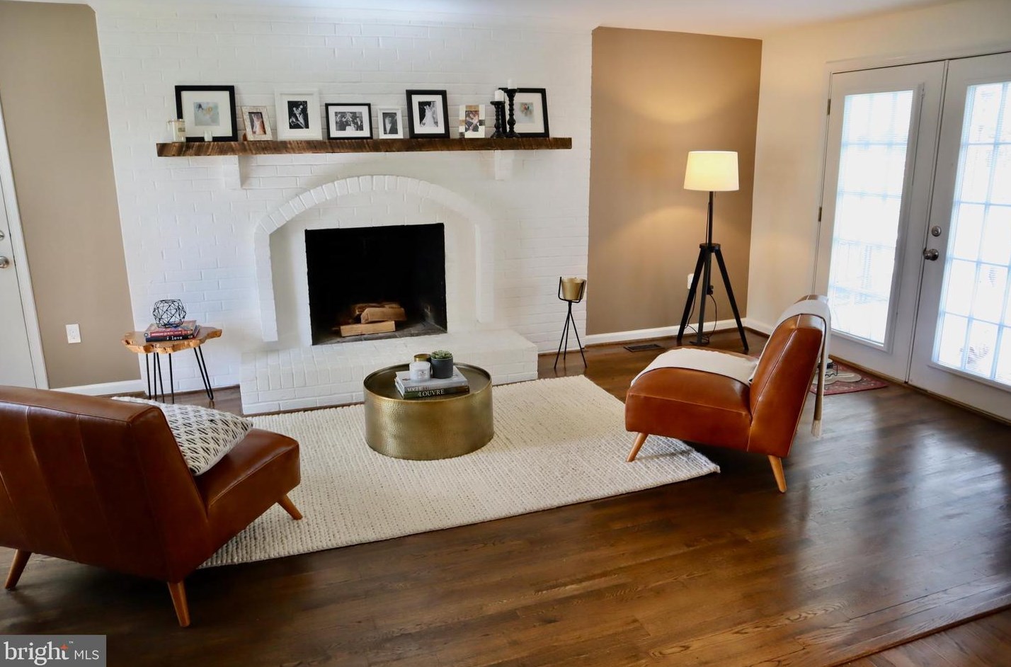 15826 Anamosa Dr, Rockville MD  20855-2611 exterior