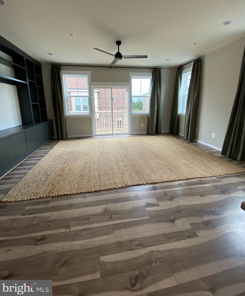 14261 Travilah Rd, Rockville MD  20850 exterior