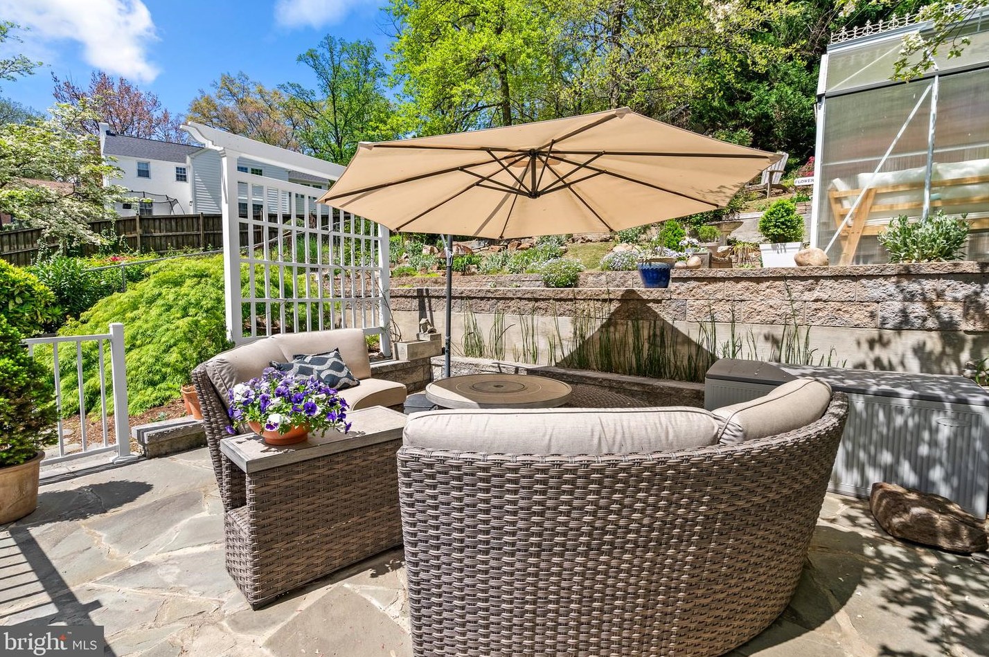 405 Williamsburg Dr, Silver Spring MD 20901-2728 exterior