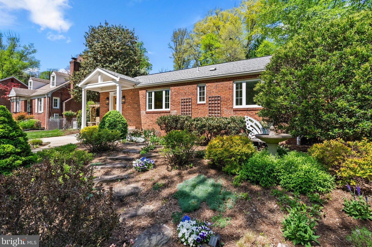 405 Williamsburg Dr, Silver Spring MD 20901-2728 exterior