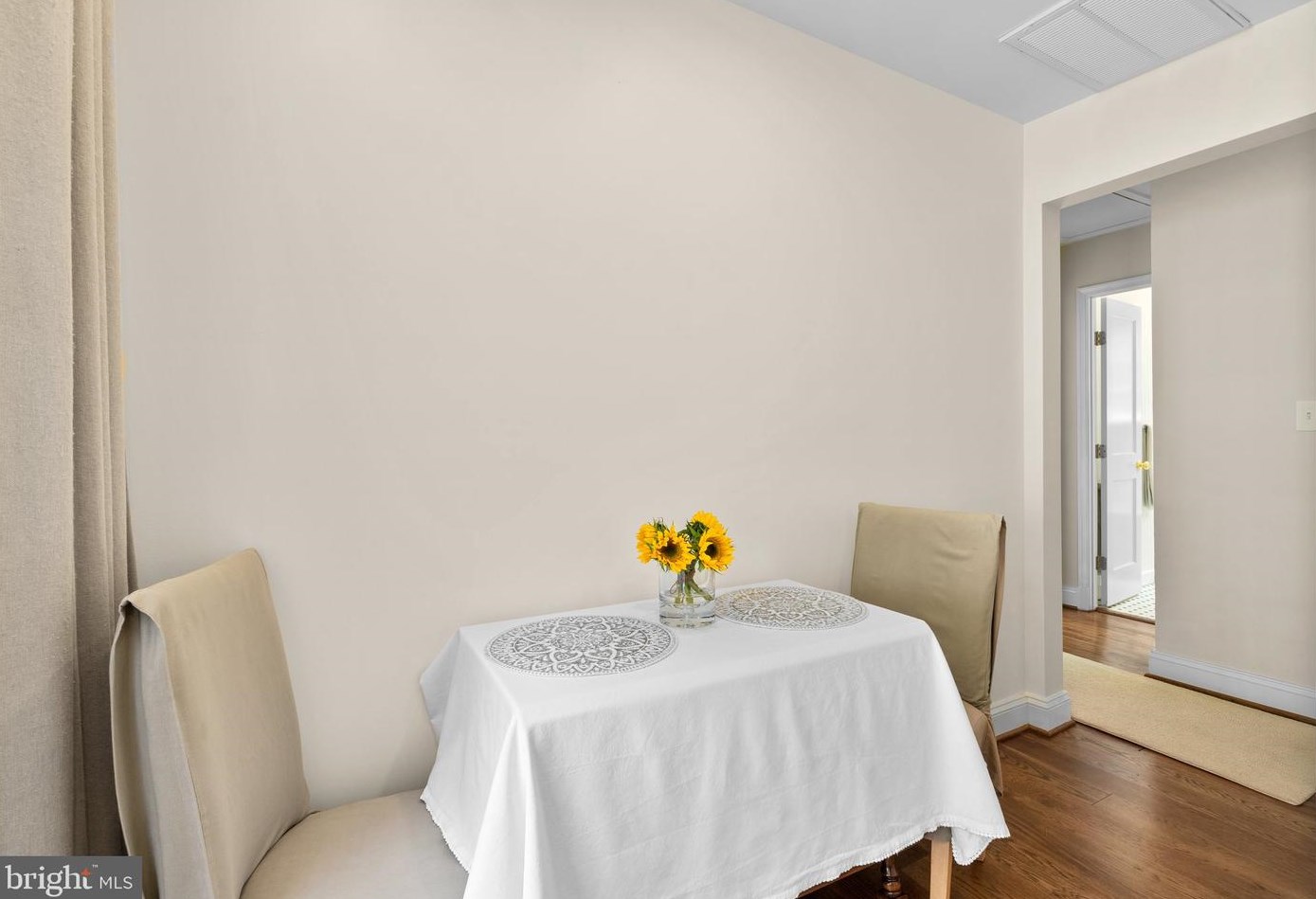 405 Williamsburg Dr, Silver Spring MD 20901-2728 exterior