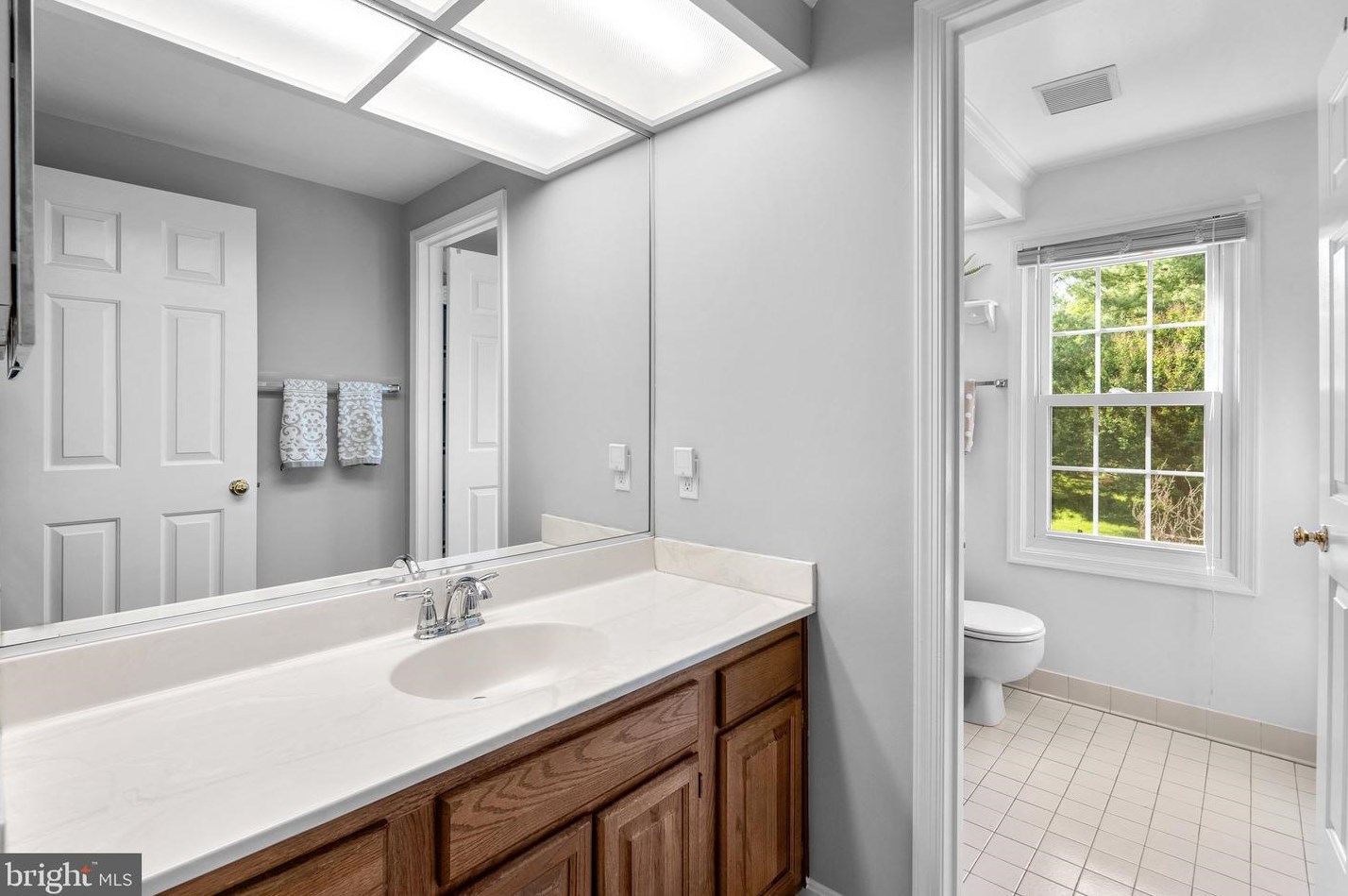 3301 Ashmore Ct, Olney MD  20832-2530 exterior