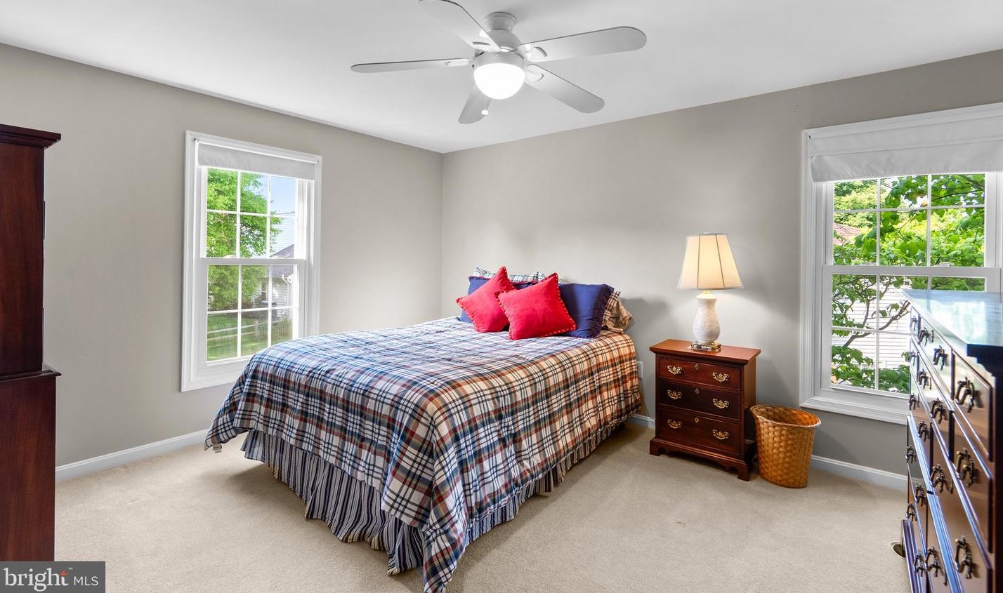 3301 Ashmore Ct, Olney MD  20832-2530 exterior