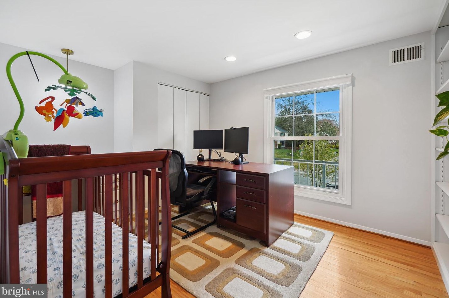 10900 Gainsborough Rd, Rockville MD  20854-2512 exterior