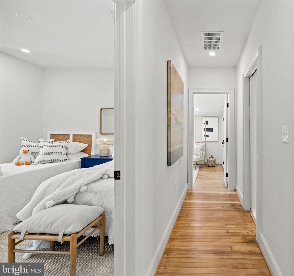 213 Spring Ave, Silver Spring MD 20912-4805 exterior