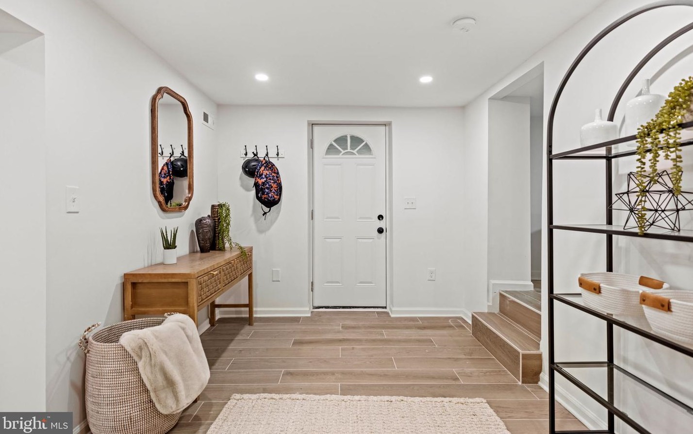 213 Spring Ave, Silver Spring MD 20912-4805 exterior