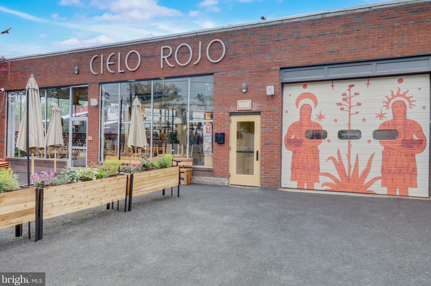 213 Spring Ave, Silver Spring MD 20912-4805 exterior