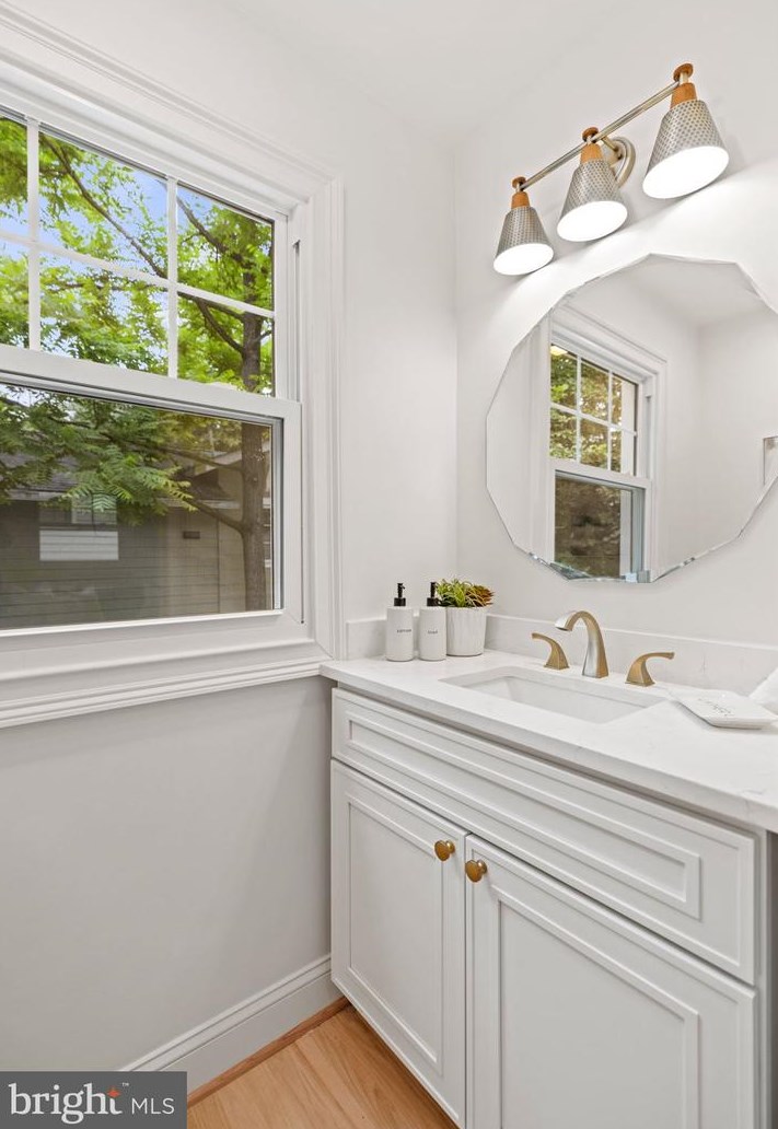 213 Spring Ave, Silver Spring MD 20912-4805 exterior