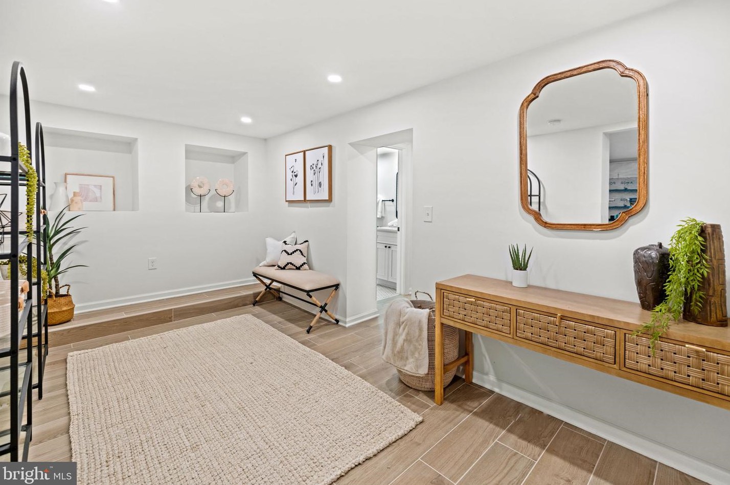 213 Spring Ave, Silver Spring MD 20912-4805 exterior