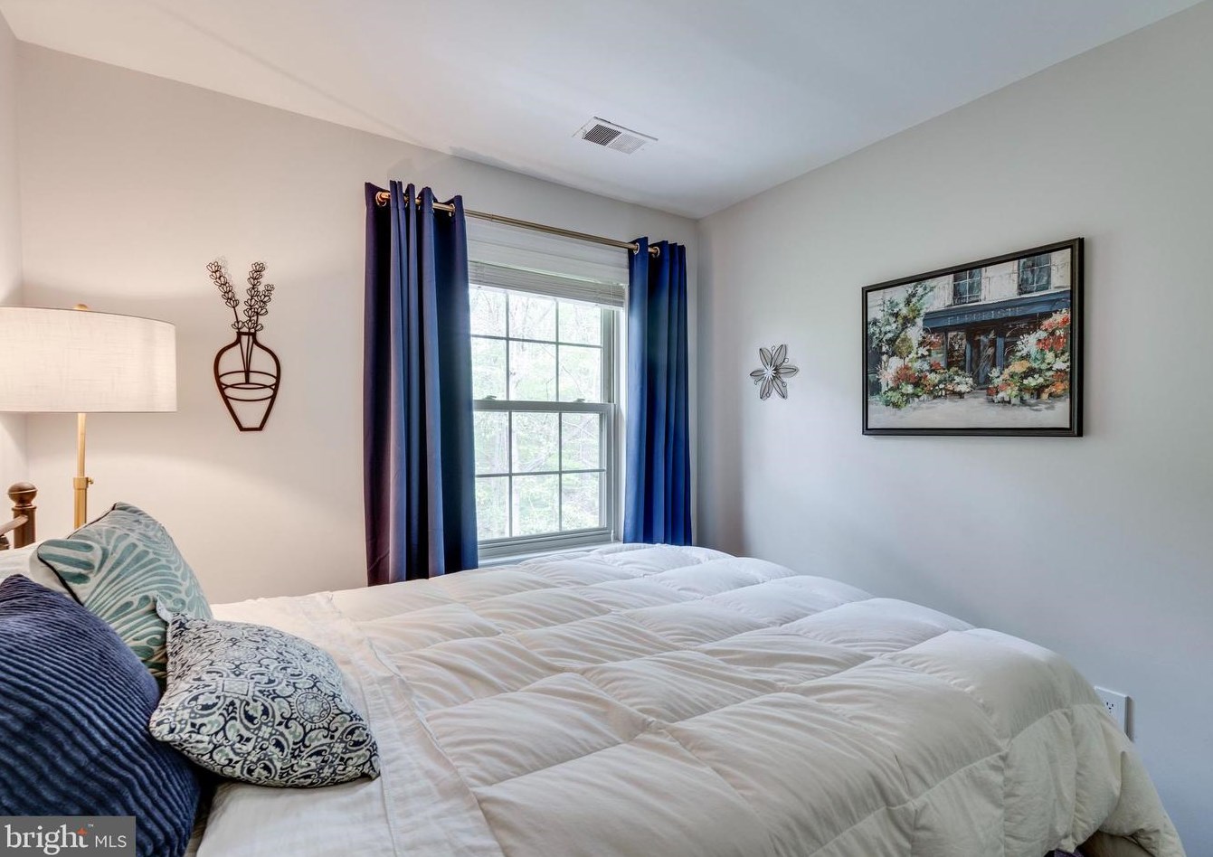 3321 Sea Port Way, Silver Spring MD  20902-2200 exterior