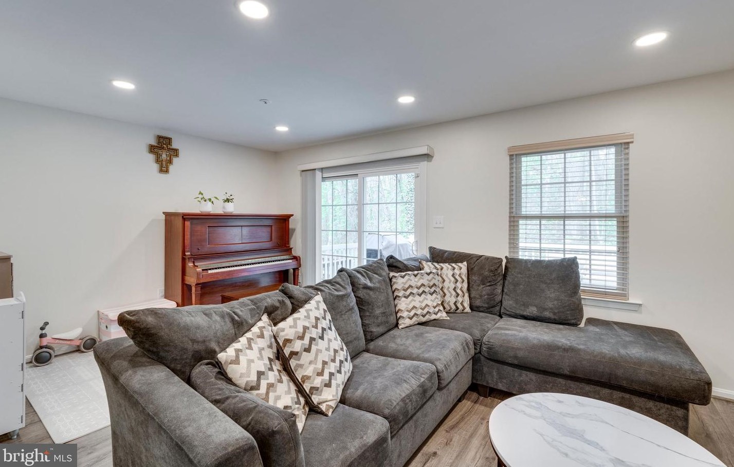 3321 Sea Port Way, Silver Spring MD  20902-2200 exterior