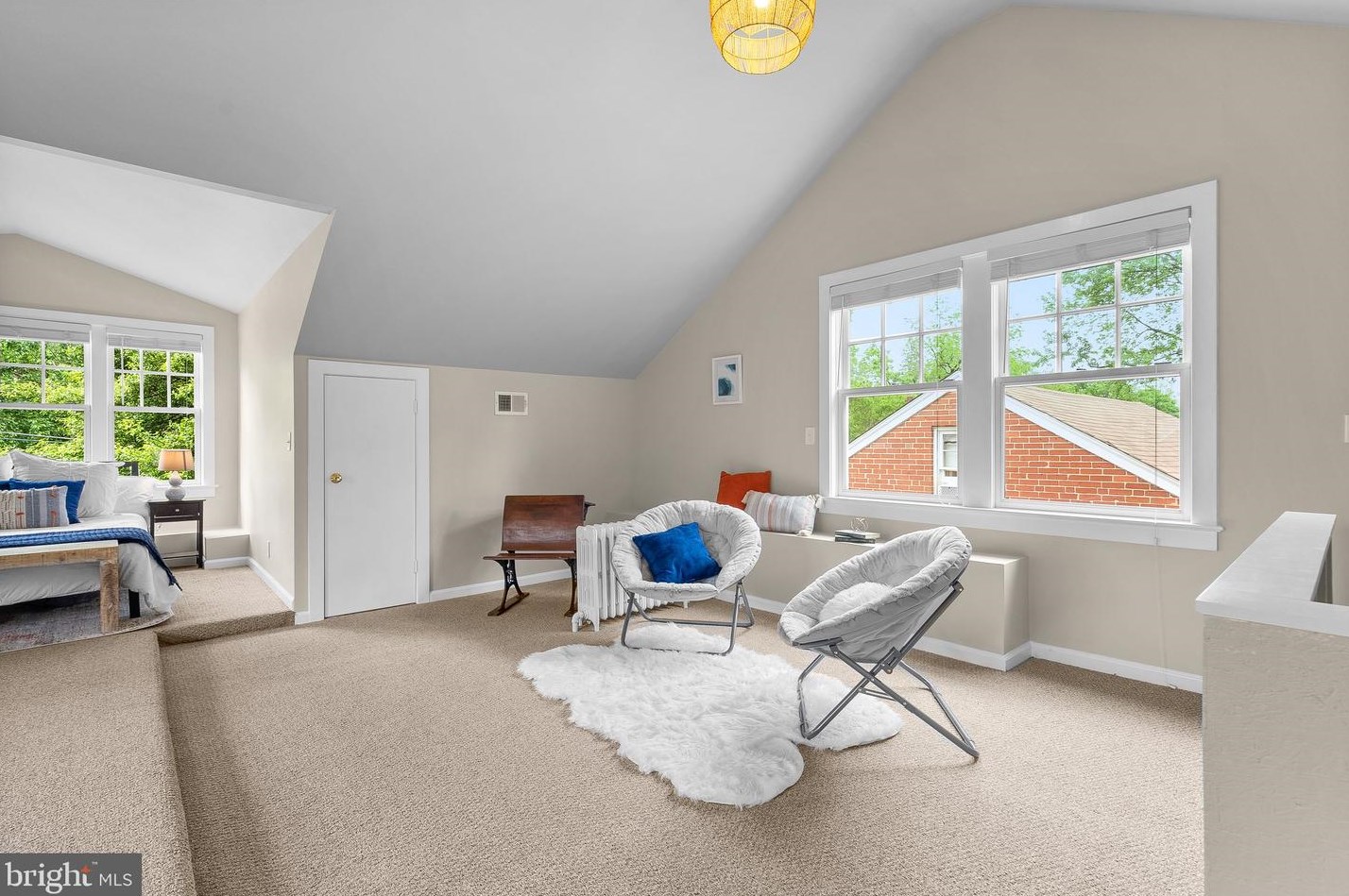 720 Easley St, Silver Spring MD 20910-4587 exterior