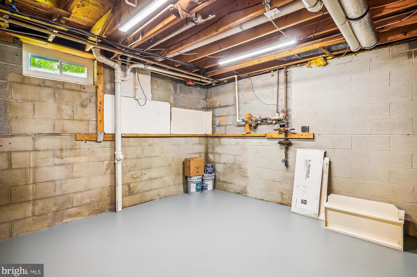 12632 Falconbridge Dr, Gaithersburg MD 20878-3430 exterior