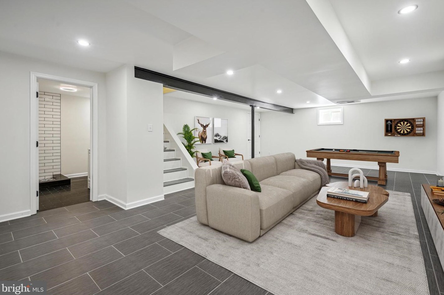 1513 Windham Ln, Silver Spring MD  20902-3769 exterior