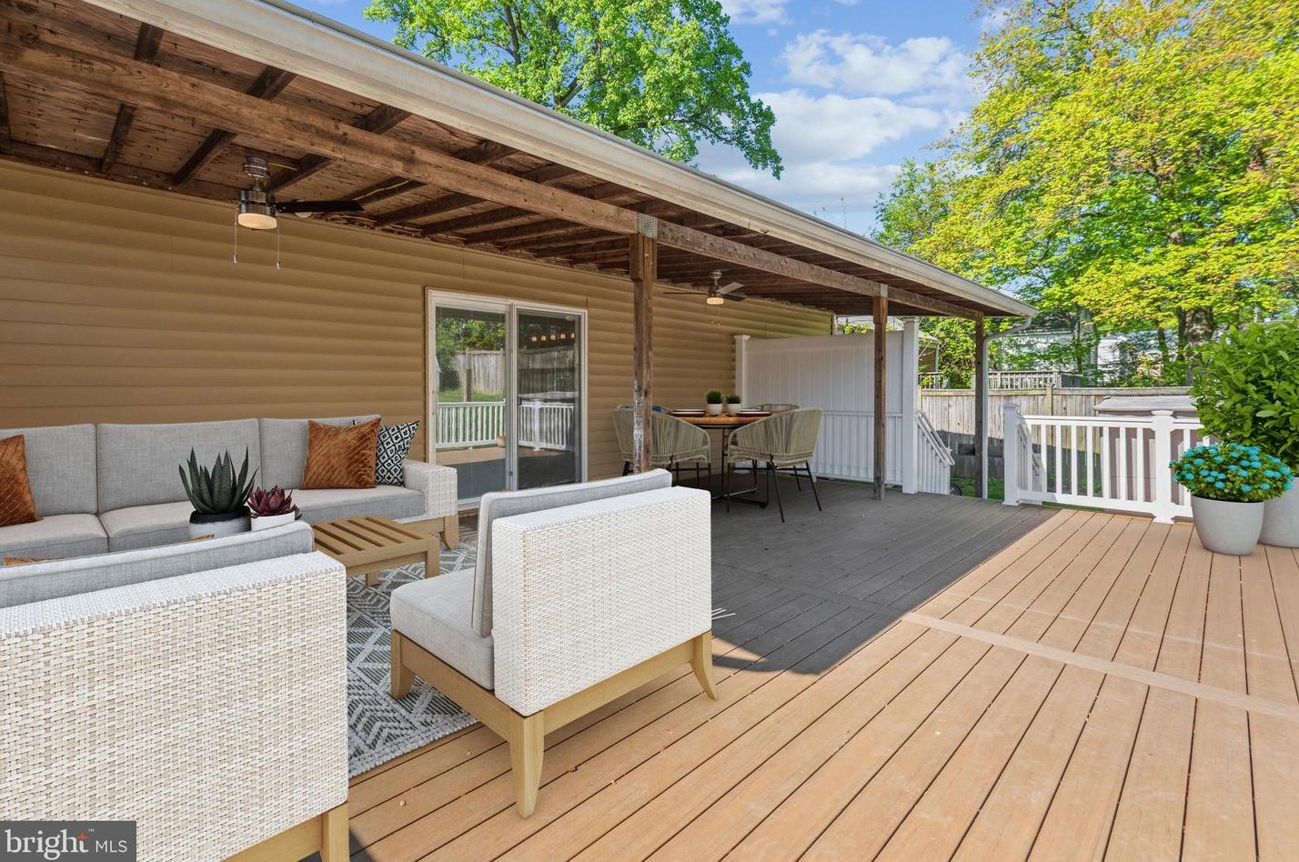 1513 Windham Ln, Silver Spring MD  20902-3769 exterior