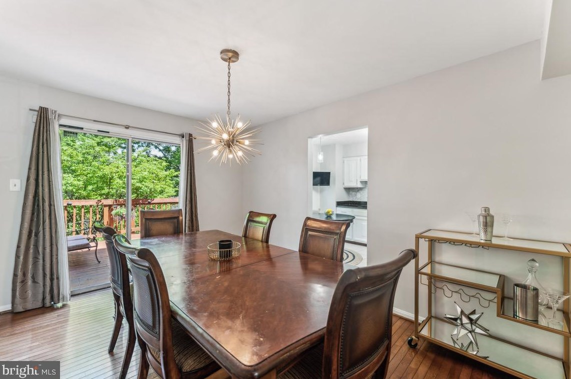 1903 Brightleaf Ct, Silver Spring MD 20902-5805 exterior