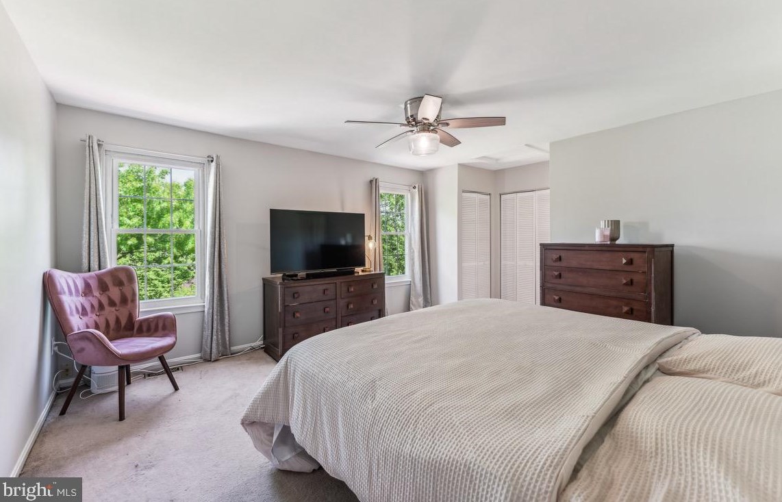 1903 Brightleaf Ct, Silver Spring MD 20902-5805 exterior