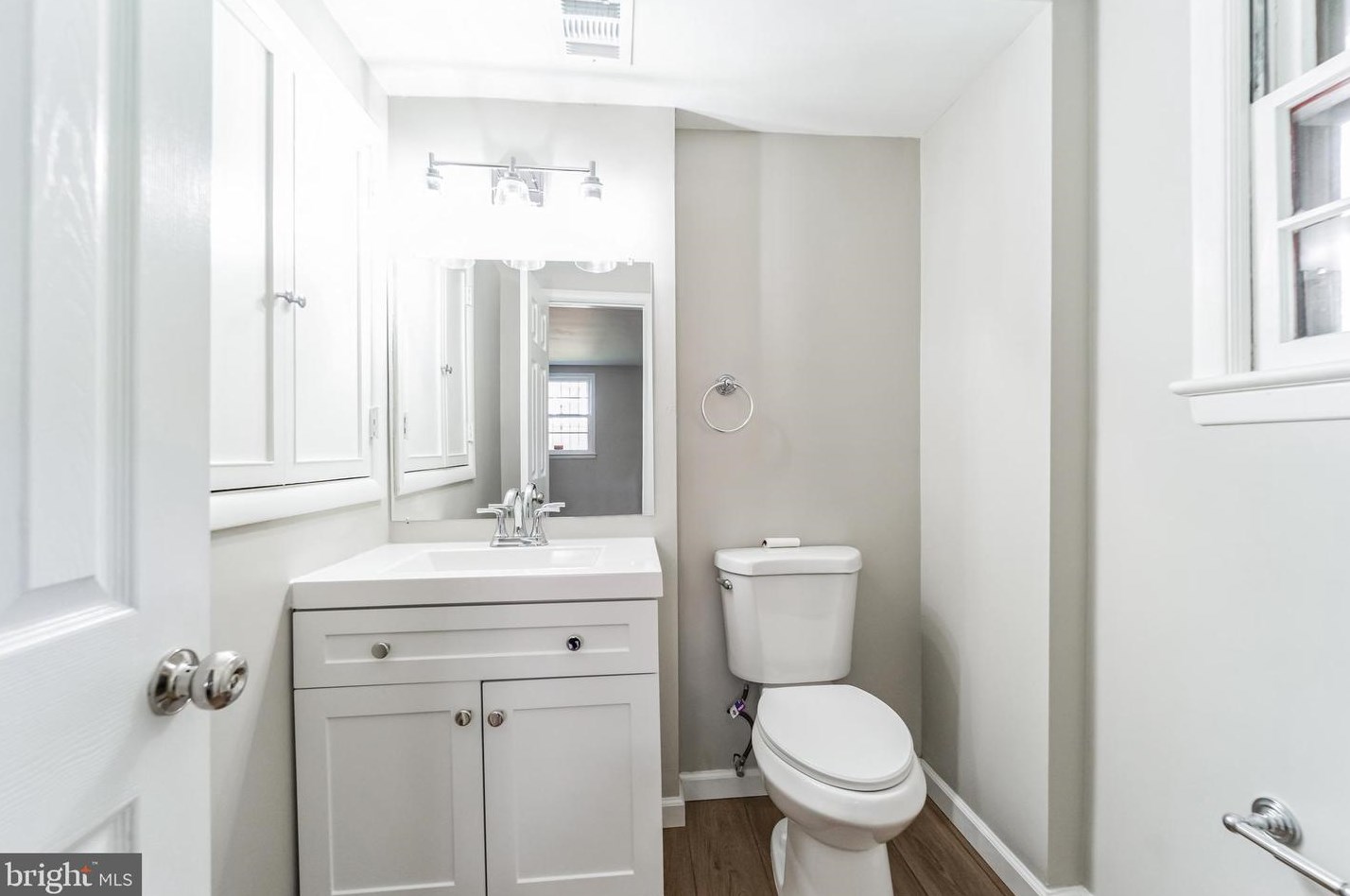 11104 Easecrest Dr, Silver Spring MD 20902-3509 exterior