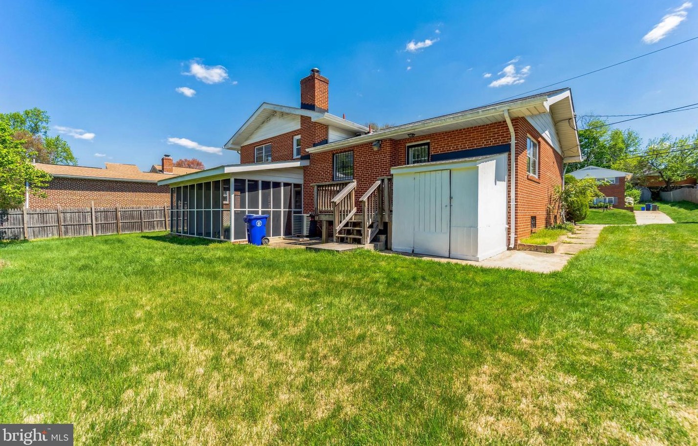 11104 Easecrest Dr, Silver Spring MD 20902-3509 exterior