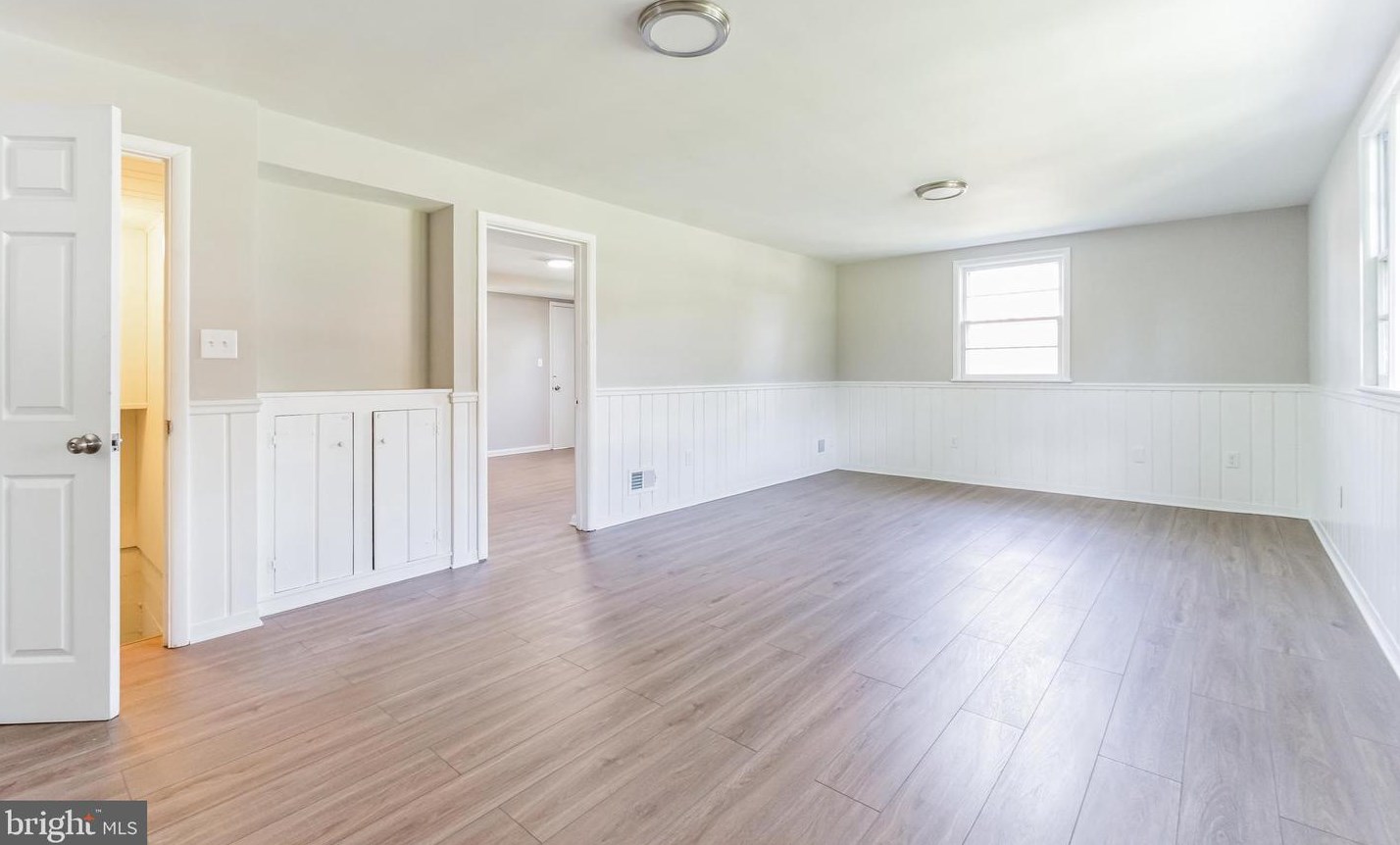 11104 Easecrest Dr, Silver Spring MD 20902-3509 exterior