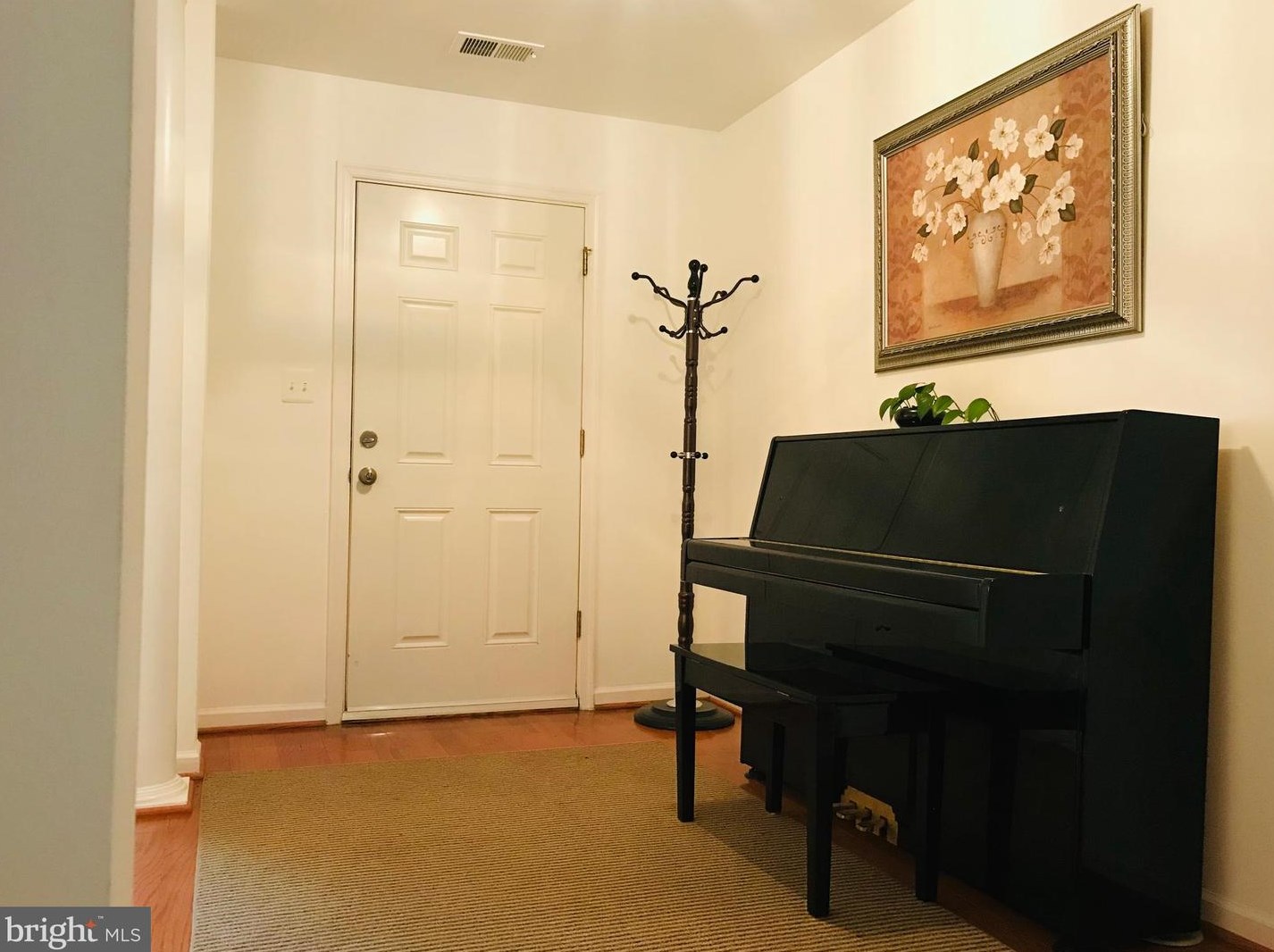 9742 Washingtonian Blvd, Gaithersburg MD  20878-5359 exterior