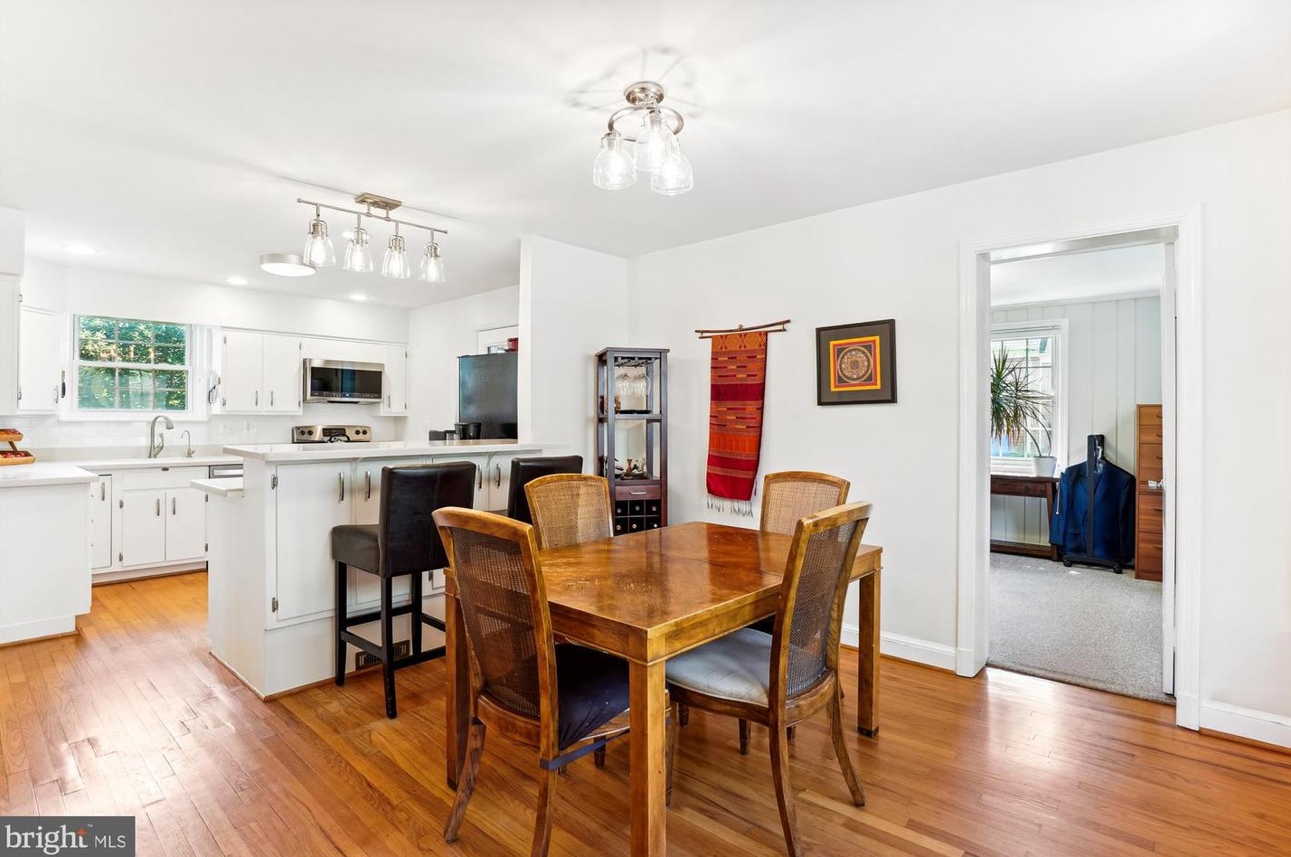 9203 Summit Rd, Silver Spring MD 20910-4132 exterior