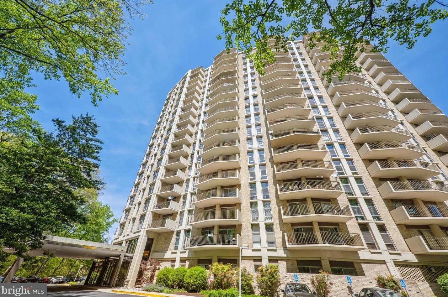 9039 Sligo Creek Pkwy, Silver Spring MD  20901-3301 exterior