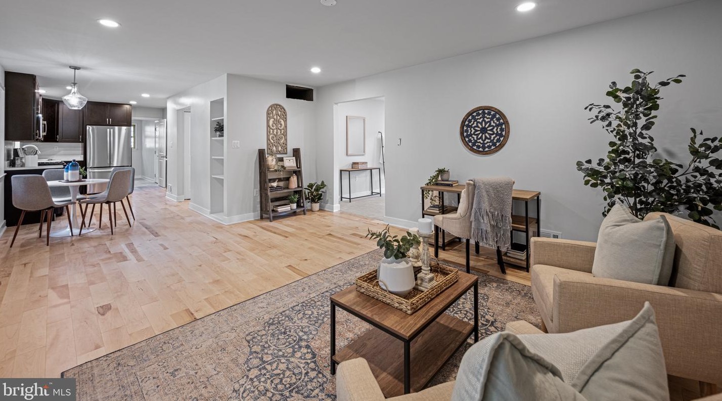 1517 Arbor View Rd, Silver Spring MD  20902-1406 exterior