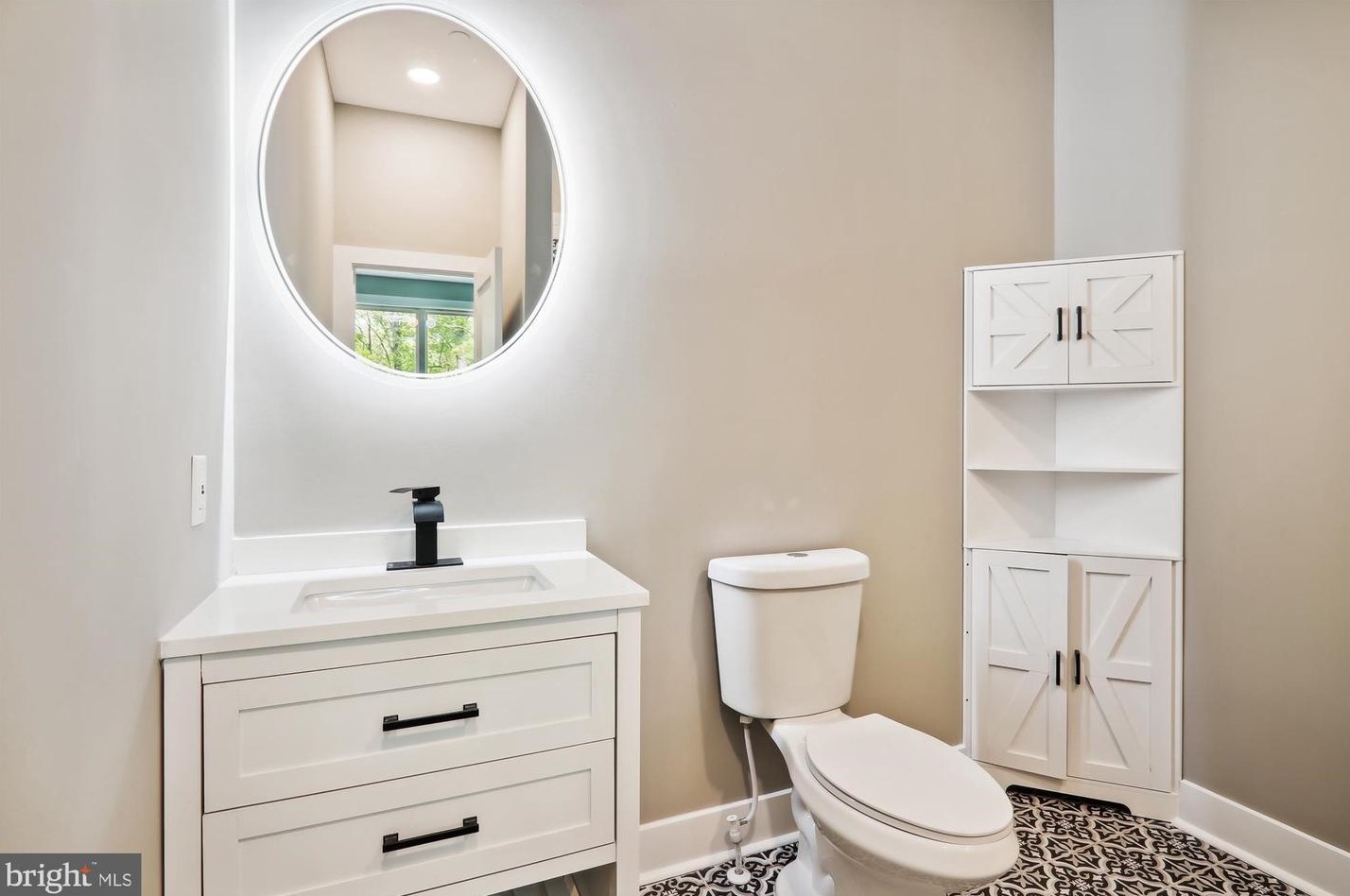 6609 Cockerille Ave, Silver Spring MD  20912-4732 exterior