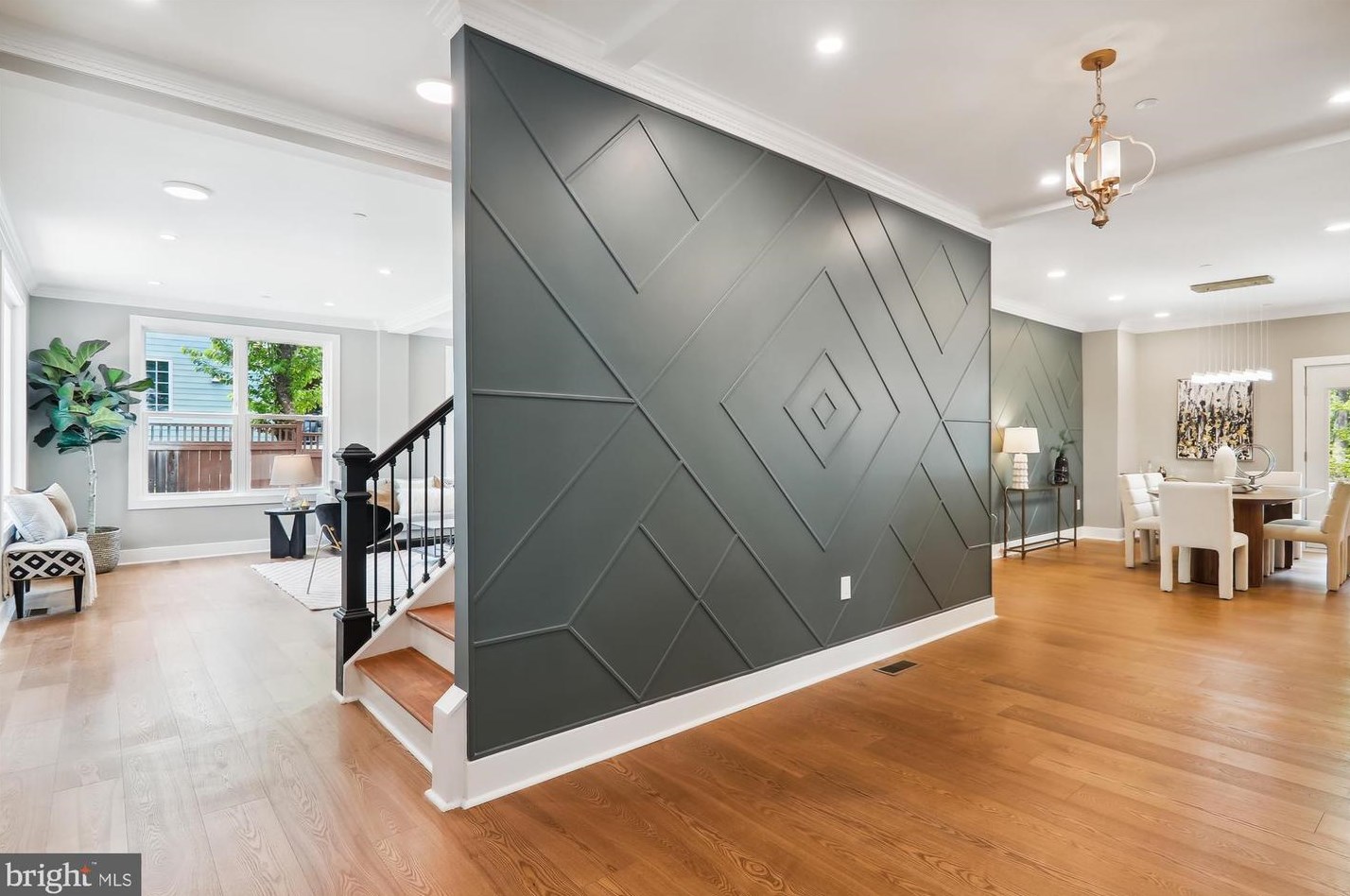 6609 Cockerille Ave, Silver Spring MD  20912-4732 exterior