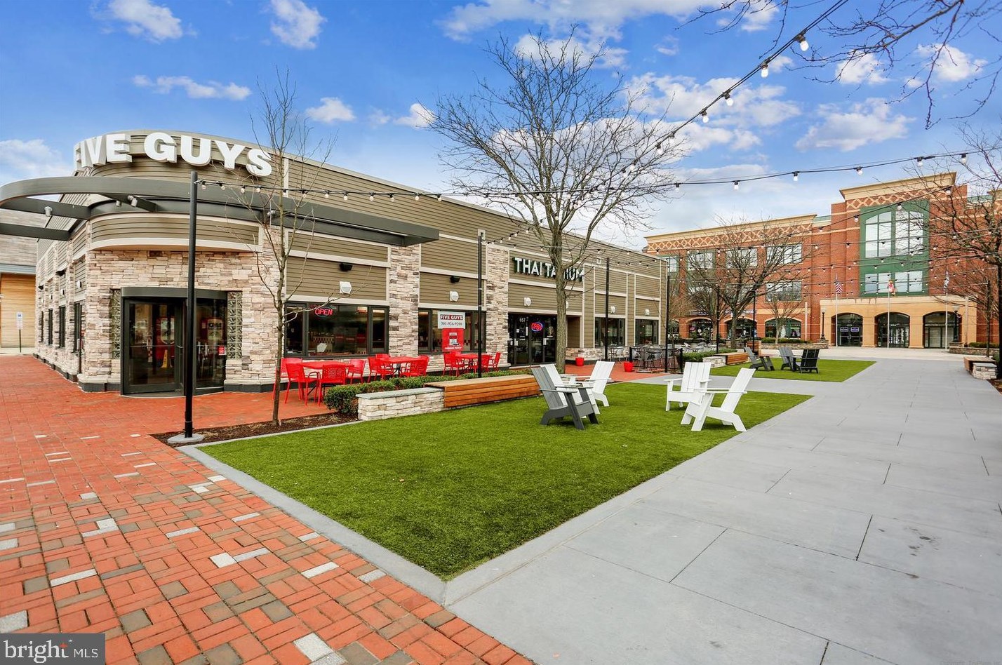 28 Golden Ash Way, Gaithersburg MD  20878-6423 exterior