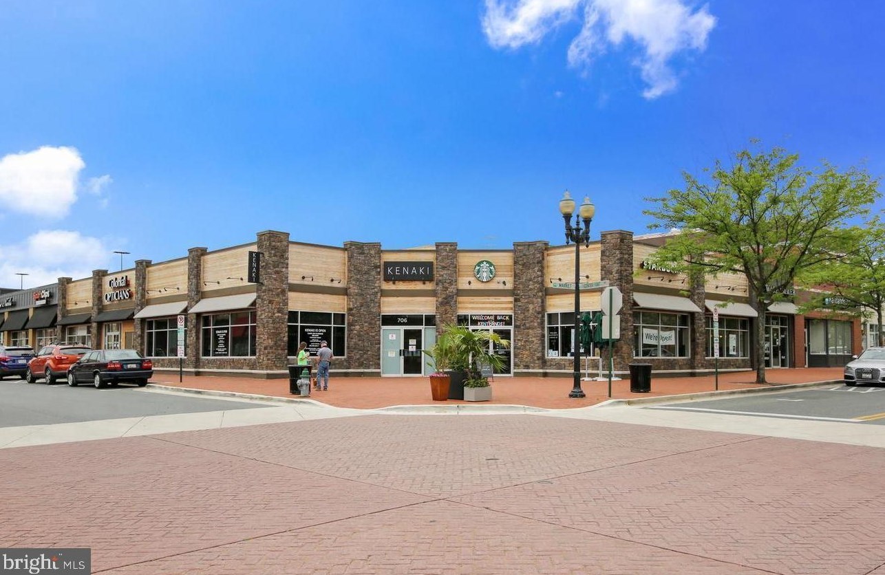 28 Golden Ash Way, Gaithersburg MD  20878-6423 exterior
