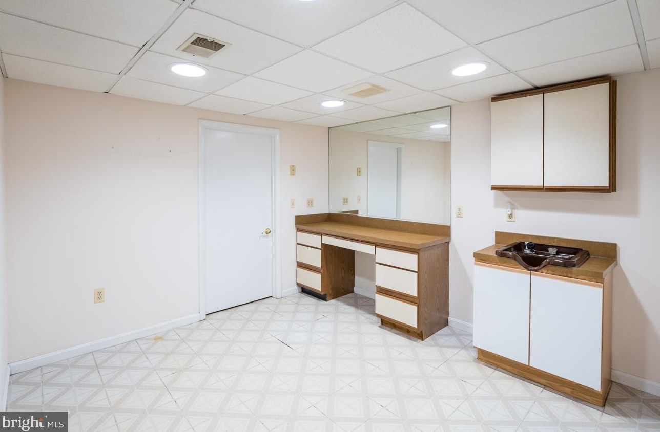 1520 Vivian Pl, Silver Spring MD 20902-3537 exterior