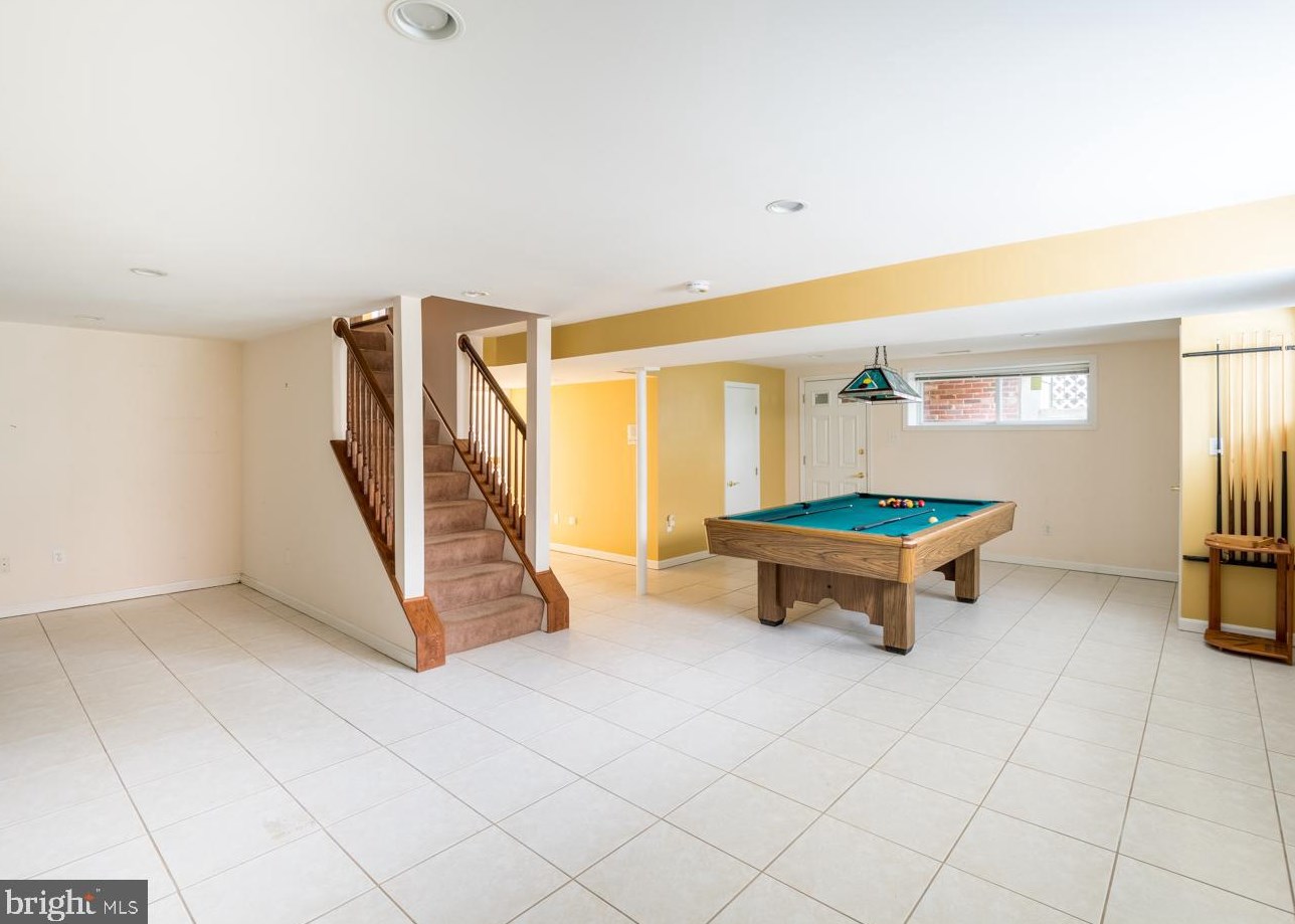 1520 Vivian Pl, Silver Spring MD 20902-3537 exterior