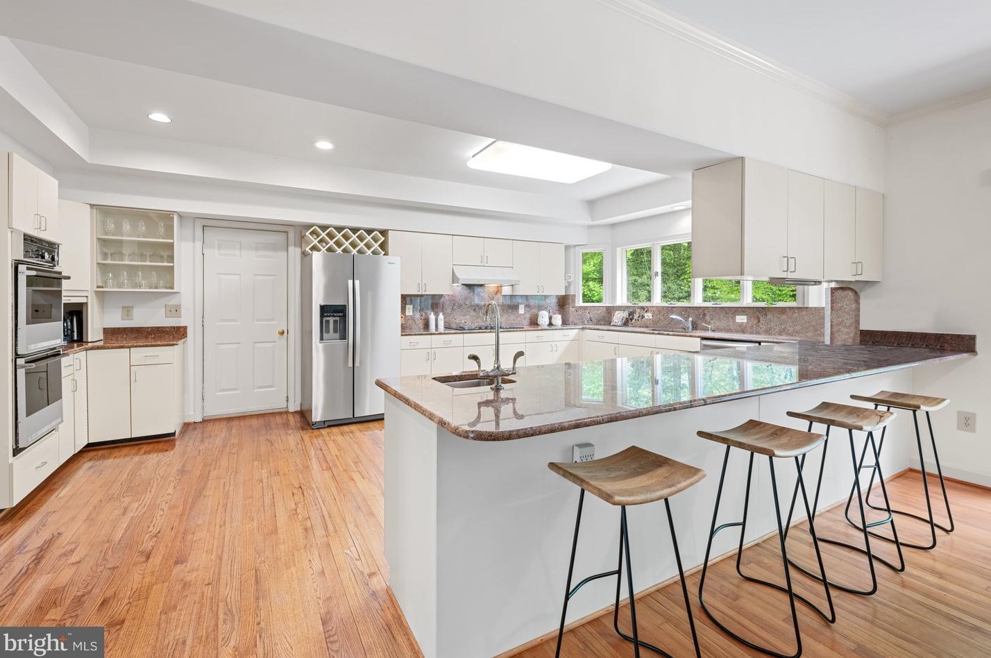 7309 Brookstone Ct, Rockville MD 20854-4838 exterior