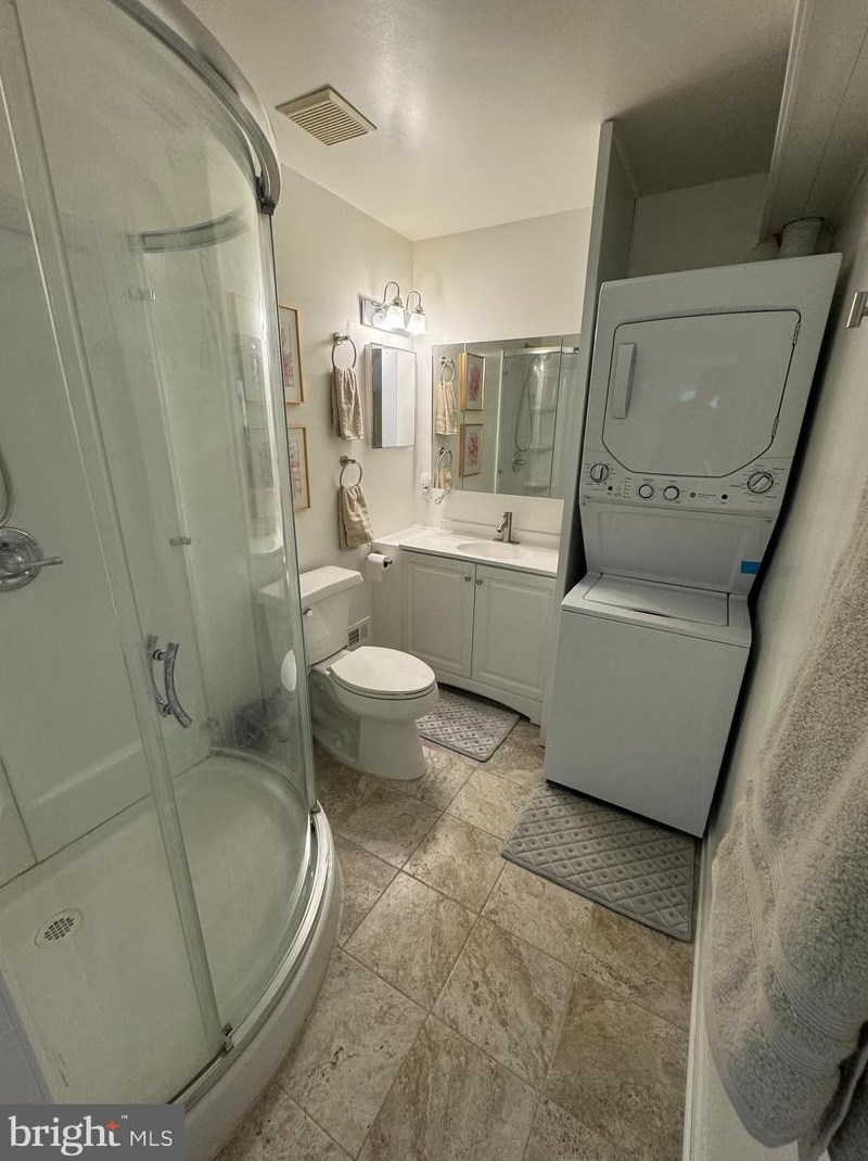 12606 Stratford Garden Dr, Silver Spring MD  20904-1556 exterior