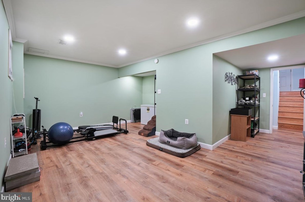 19 Orch Dr, Gaithersburg MD 20878-2221 exterior