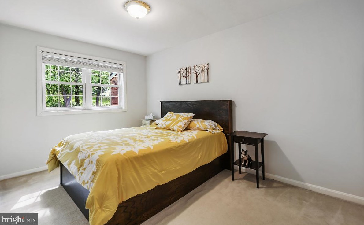 19 Orch Dr, Gaithersburg MD 20878-2221 exterior