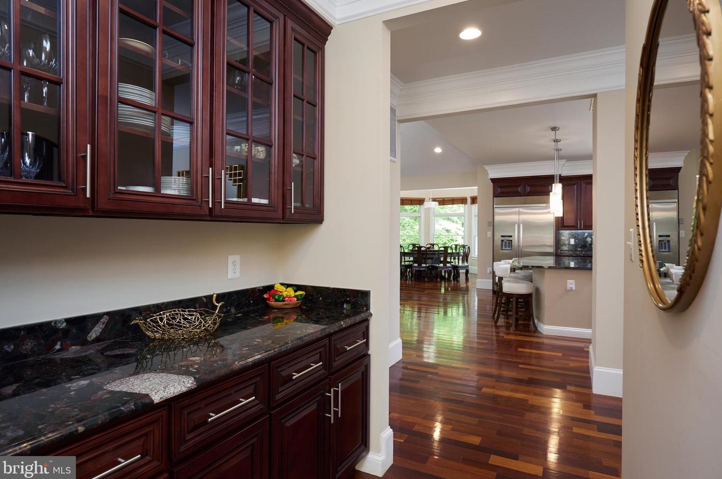 8505 Carlynn Dr, Bethesda MD 20817-4310 exterior